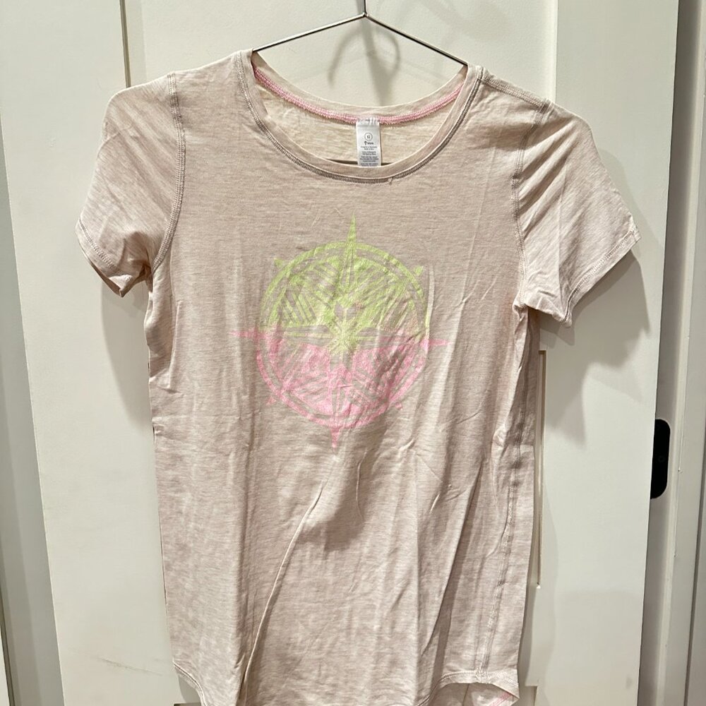 Ivivva by Lululemon Compass Graphic T-Shirt